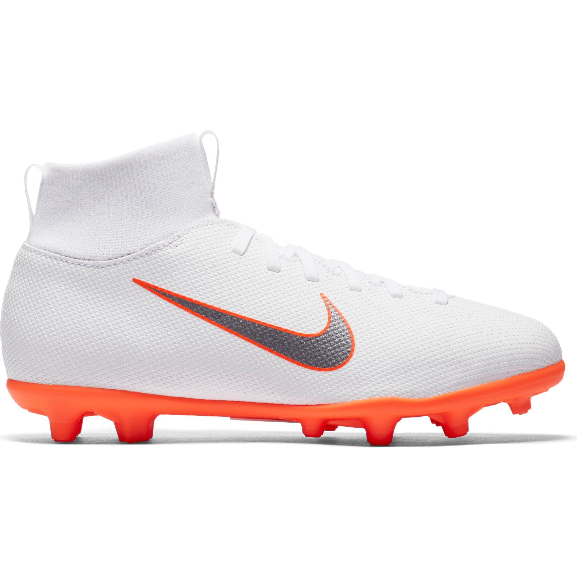 botas de futbol nike precios